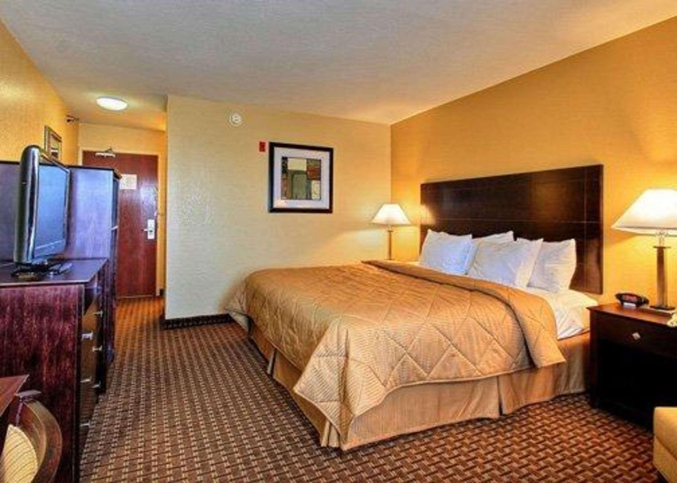 Quality Inn Де-Мойн Экстерьер фото
