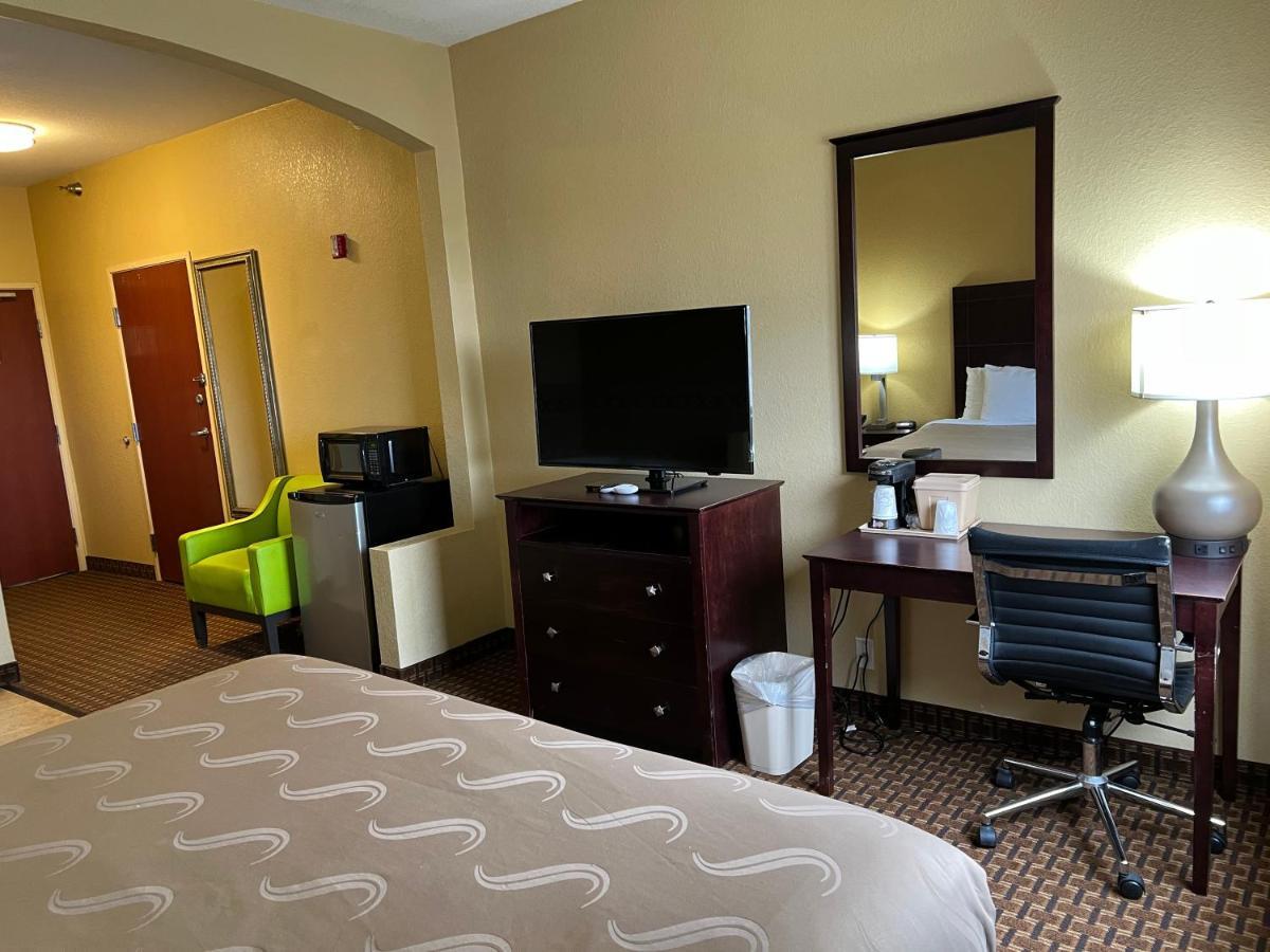 Quality Inn Де-Мойн Экстерьер фото