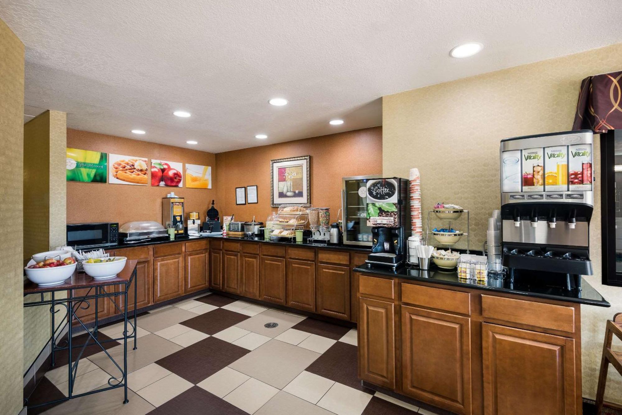 Quality Inn Де-Мойн Экстерьер фото