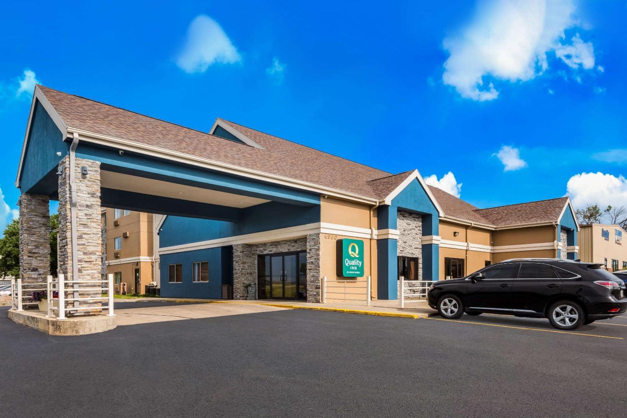 Quality Inn Де-Мойн Экстерьер фото