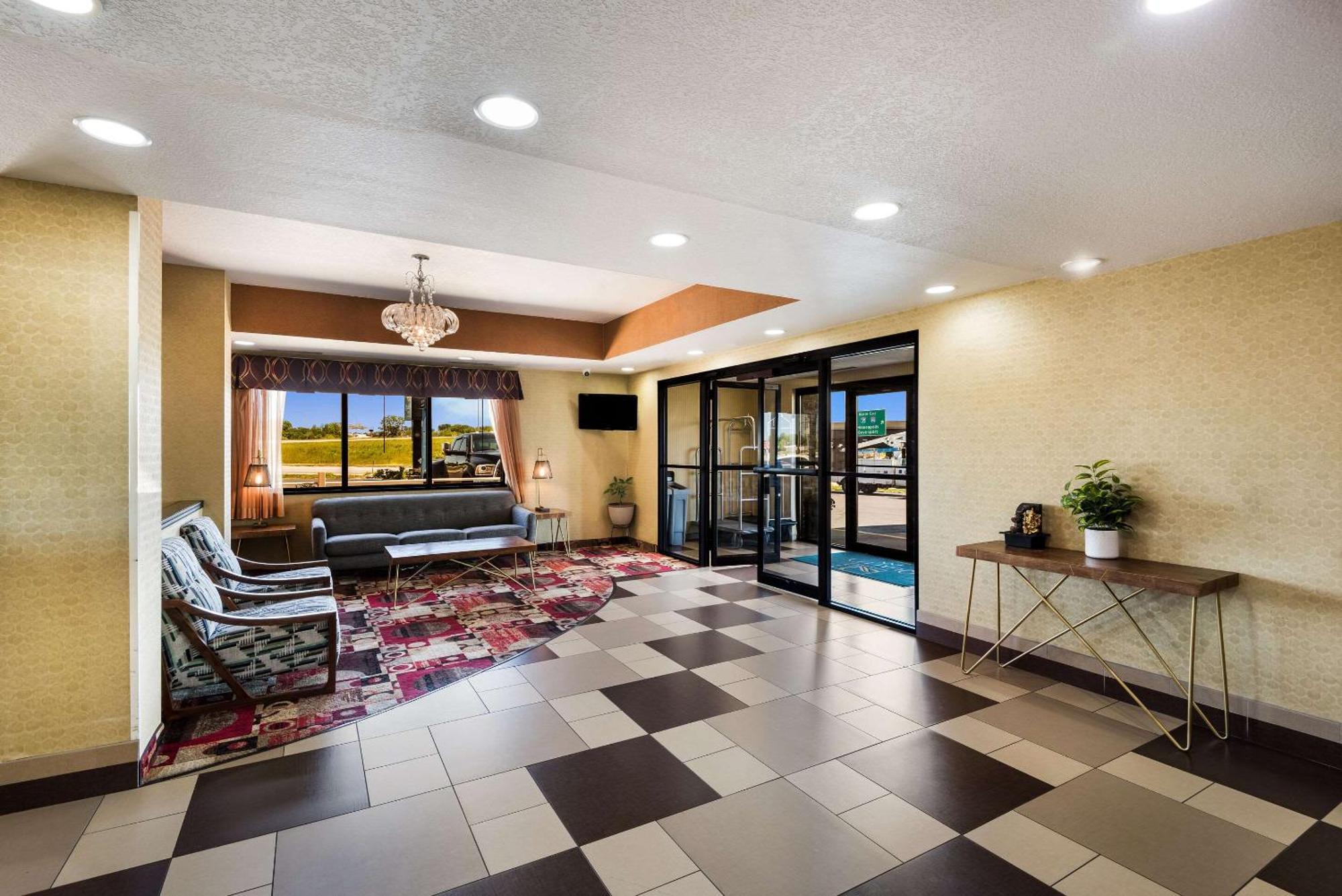 Quality Inn Де-Мойн Экстерьер фото